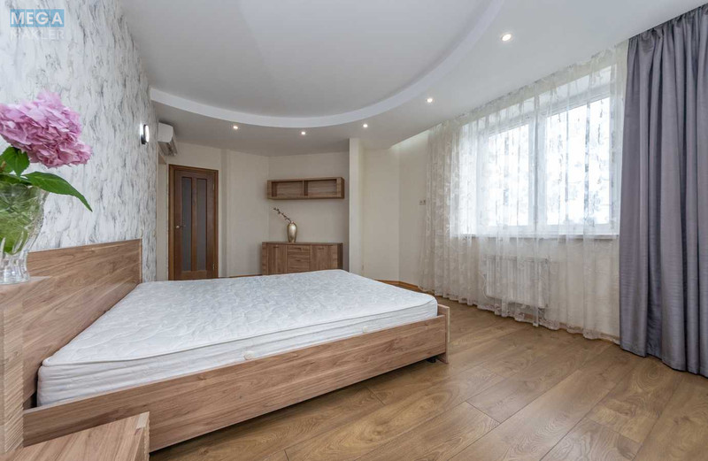 Продаж 2 кімнатної квартири (86/45/15), 13 пов. 25 пов. будинку, <a class="location-link" href="/kiev/" title="Недвижимость Київ">Київ</a>, <a class="location-link" href="/kiev/goloseevskij/" title="Недвижимость Голосіївський район">Голосіївський р-н</a>, Голосіївська вул., 13б (изображение 12)