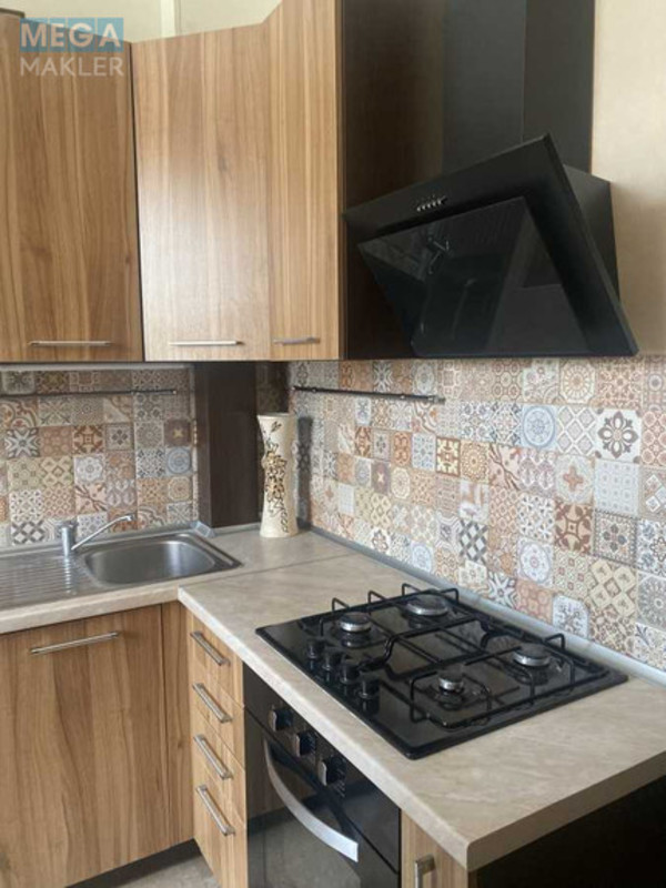 Оренда 2 кімнатної квартири, <a class="location-link" href="/kiev/" title="Недвижимость Київ">Київ</a>, <a class="location-link" href="/kiev/goloseevskij/" title="Недвижимость Голосіївський район">Голосіївський р-н</a>, Большая Васильковская ул., 52 (изображение 2)