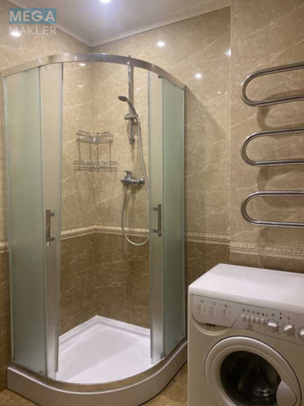 Оренда 2 кімнатної квартири, <a class="location-link" href="/kiev/" title="Недвижимость Київ">Київ</a>, <a class="location-link" href="/kiev/goloseevskij/" title="Недвижимость Голосіївський район">Голосіївський р-н</a>, Большая Васильковская ул., 52 (изображение 10)