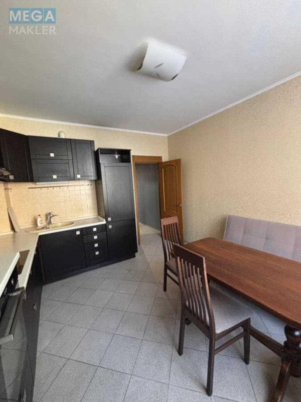 Оренда 1 кімнатної квартири, <a class="location-link" href="/kiev/" title="Недвижимость Київ">Київ</a>, <a class="location-link" href="/kiev/goloseevskij/" title="Недвижимость Голосіївський район">Голосіївський р-н</a>, Композитора Мейтуса вул., 4а (изображение 2)
