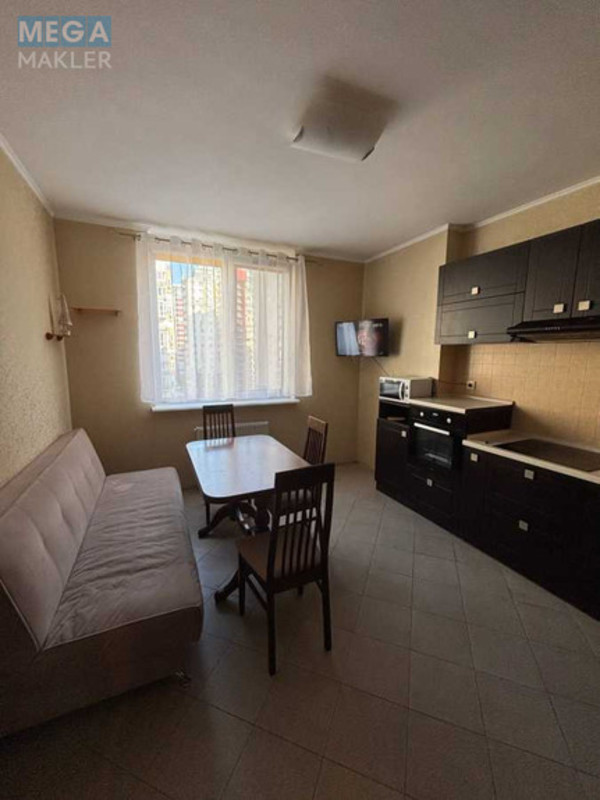 Оренда 1 кімнатної квартири, <a class="location-link" href="/kiev/" title="Недвижимость Київ">Київ</a>, <a class="location-link" href="/kiev/goloseevskij/" title="Недвижимость Голосіївський район">Голосіївський р-н</a>, Композитора Мейтуса вул., 4а (изображение 3)