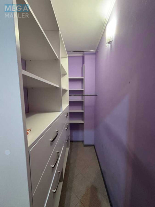 Оренда 1 кімнатної квартири, <a class="location-link" href="/kiev/" title="Недвижимость Київ">Київ</a>, <a class="location-link" href="/kiev/goloseevskij/" title="Недвижимость Голосіївський район">Голосіївський р-н</a>, Композитора Мейтуса вул., 4а (изображение 8)