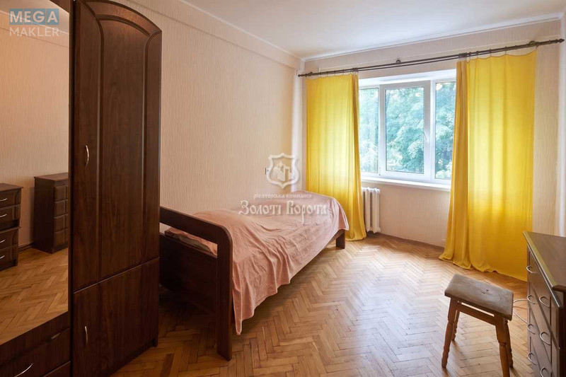 Продаж 2 кімнатної квартири (45,5/29,6/7,6), 2 пов. 5 пов. будинку, <a class="location-link" href="/kiev/" title="Недвижимость Київ">Київ</a>, <a class="location-link" href="/kiev/solomenskij/" title="Недвижимость Солом'янський район">Солом'янський р-н</a>, Волгоградська вул., 12 (изображение 2)