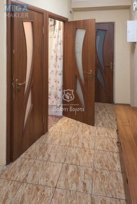 Продаж 2 кімнатної квартири (45,5/29,6/7,6), 2 пов. 5 пов. будинку, <a class="location-link" href="/kiev/" title="Недвижимость Київ">Київ</a>, <a class="location-link" href="/kiev/solomenskij/" title="Недвижимость Солом'янський район">Солом'янський р-н</a>, Волгоградська вул., 12 (изображение 8)