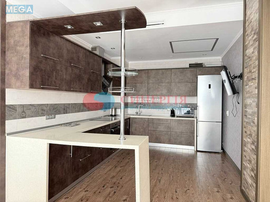 Оренда 3 кімнатної квартири, <a class="location-link" href="/kiev/" title="Недвижимость Київ">Київ</a>, <a class="location-link" href="/kiev/dneprovskij/" title="Недвижимость Дніпровський район">Дніпровський р-н</a>, Раїси Окіпної вул., 18 (изображение 4)