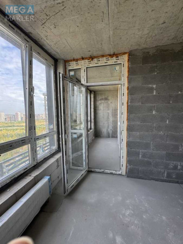 Продаж 2 кімнатної квартири (69/28/18), 20 пов. 25 пов. будинку, <a class="location-link" href="/kiev/" title="Недвижимость Київ">Київ</a>, <a class="location-link" href="/kiev/podolskij/" title="Недвижимость Подільський район">Подільський р-н</a>, Родини Крістерів вул., 2 (изображение 7)