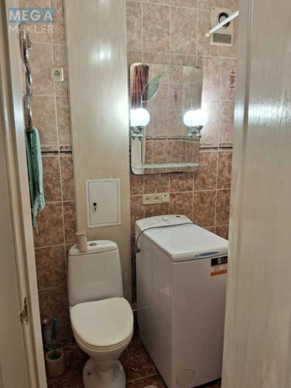 Оренда 2 кімнатної квартири, <a class="location-link" href="/kiev/" title="Недвижимость Київ">Київ</a>, <a class="location-link" href="/kiev/dneprovskij/" title="Недвижимость Дніпровський район">Дніпровський р-н</a>, Миру просп., 17 (изображение 10)