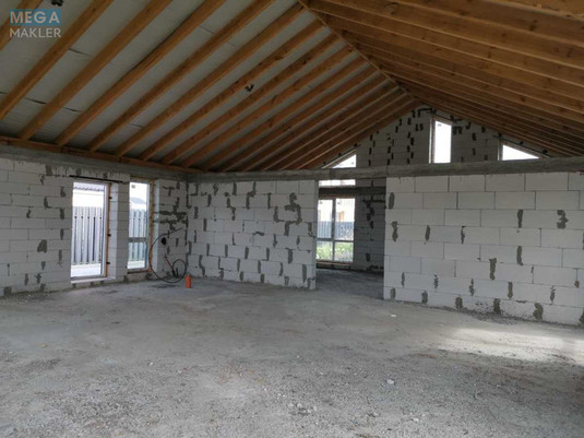 Продаж дома, 1&nbsp; поверх, 117&nbsp;кв.м, 3&nbsp;кімнати, ділянка 6&nbsp;соток, <a class="location-link" href="/rozhny-selo/" title="Недвижимость Рожні">Рожни</a>, Сонячна (изображение 11)