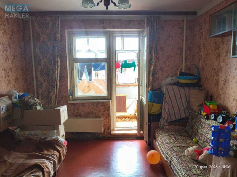 Продаж 3 кімнатної квартири (73/42/8), 10 пов. 10 пов. будинку, <a class="location-link" href="/kiev/" title="Недвижимость Київ">Київ</a>, <a class="location-link" href="/kiev/desnyanskij/" title="Недвижимость Деснянський район">Деснянський р-н</a>, Марини Цвєтаєвої вул., 8 (изображение 6)