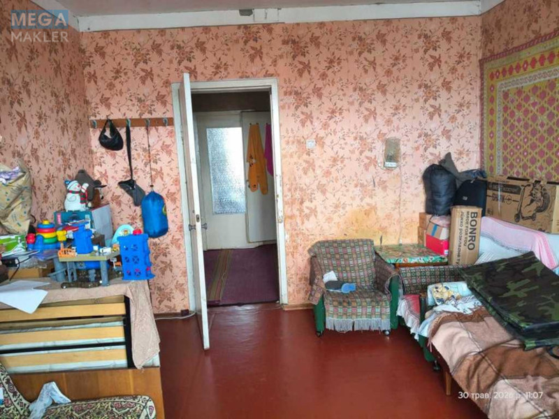 Продаж 3 кімнатної квартири (73/42/8), 10 пов. 10 пов. будинку, <a class="location-link" href="/kiev/" title="Недвижимость Київ">Київ</a>, <a class="location-link" href="/kiev/desnyanskij/" title="Недвижимость Деснянський район">Деснянський р-н</a>, Марини Цвєтаєвої вул., 8 (изображение 7)