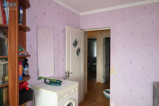 Продаж 3 кімнатної квартири (72/45/8), 16 пов. 16 пов. будинку, <a class="location-link" href="/kiev/" title="Недвижимость Київ">Київ</a>, <a class="location-link" href="/kiev/goloseevskij/" title="Недвижимость Голосіївський район">Голосіївський р-н</a>, Голосіївський просп., 15б (изображение 3)