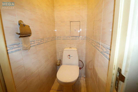 Продаж 3 кімнатної квартири (72/45/8), 16 пов. 16 пов. будинку, <a class="location-link" href="/kiev/" title="Недвижимость Київ">Київ</a>, <a class="location-link" href="/kiev/goloseevskij/" title="Недвижимость Голосіївський район">Голосіївський р-н</a>, Голосіївський просп., 15б (изображение 5)