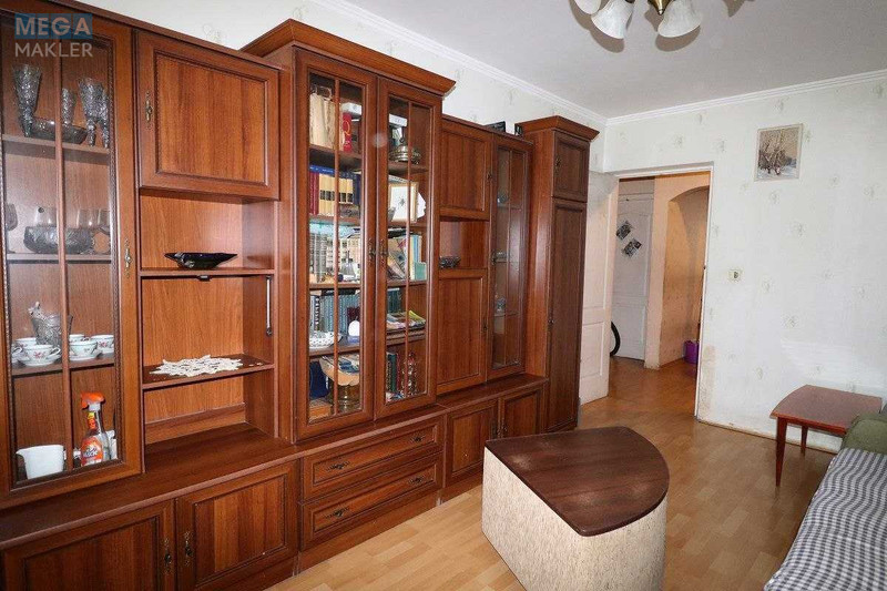 Продаж 3 кімнатної квартири (72/45/8), 16 пов. 16 пов. будинку, <a class="location-link" href="/kiev/" title="Недвижимость Київ">Київ</a>, <a class="location-link" href="/kiev/goloseevskij/" title="Недвижимость Голосіївський район">Голосіївський р-н</a>, Голосіївський просп., 15б (изображение 6)