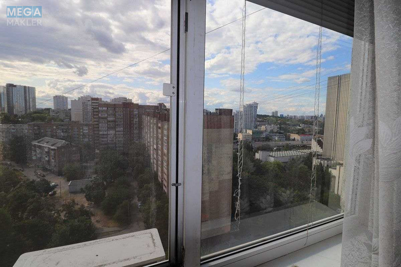 Продаж 3 кімнатної квартири (72/45/8), 16 пов. 16 пов. будинку, <a class="location-link" href="/kiev/" title="Недвижимость Київ">Київ</a>, <a class="location-link" href="/kiev/goloseevskij/" title="Недвижимость Голосіївський район">Голосіївський р-н</a>, Голосіївський просп., 15б (изображение 15)