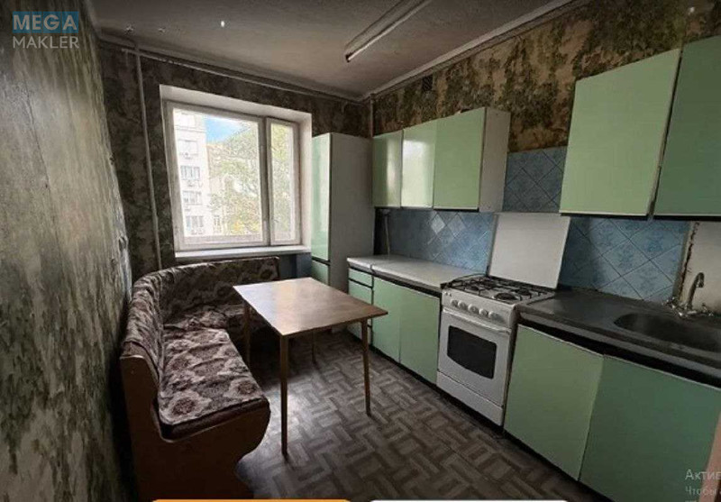 Продаж 3 кімнатної квартири (70/40/7,9), 6 пов. 9 пов. будинку, <a class="location-link" href="/kiev/" title="Недвижимость Київ">Київ</a>, <a class="location-link" href="/kiev/pecherskij/" title="Недвижимость Печерський район">Печерський р-н</a>, Предславинська вул., 26а (изображение 8)