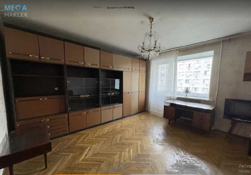 Продаж 3 кімнатної квартири (70/40/7,9), 6 пов. 9 пов. будинку, <a class="location-link" href="/kiev/" title="Недвижимость Київ">Київ</a>, <a class="location-link" href="/kiev/pecherskij/" title="Недвижимость Печерський район">Печерський р-н</a>, Предславинська вул., 26а (изображение 9)