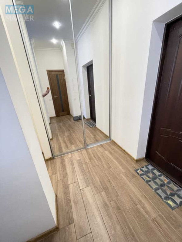 Оренда 2 кімнатної квартири, <a class="location-link" href="/kiev/" title="Недвижимость Київ">Київ</a>, <a class="location-link" href="/kiev/shevchenkovskij/" title="Недвижимость Шевченківський район">Шевченківський р-н</a>, Дмитрівська вул., 82 (изображение 12)