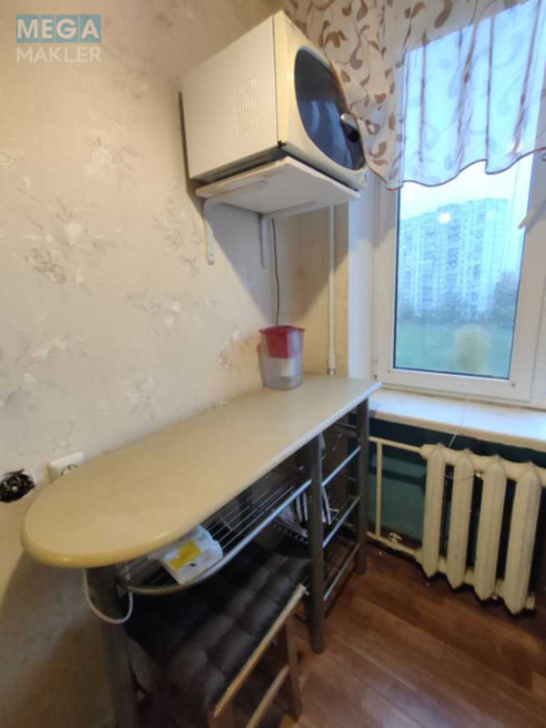 Оренда 1 кімнатної квартири, <a class="location-link" href="/kiev/" title="Недвижимость Київ">Київ</a>, <a class="location-link" href="/kiev/dneprovskij/" title="Недвижимость Дніпровський район">Дніпровський р-н</a>, Березняківська вул., 24Б (изображение 3)