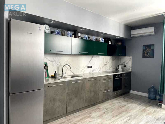Продаж 2 кімнатної квартири (78/?/?), 14 пов. 25 пов. будинку, <a class="location-link" href="/kiev/" title="Недвижимость Київ">Київ</a>, <a class="location-link" href="/kiev/solomenskij/" title="Недвижимость Солом'янський район">Солом'янський р-н</a>, Митрополита Василя Липківського вул., 37В (изображение 9)