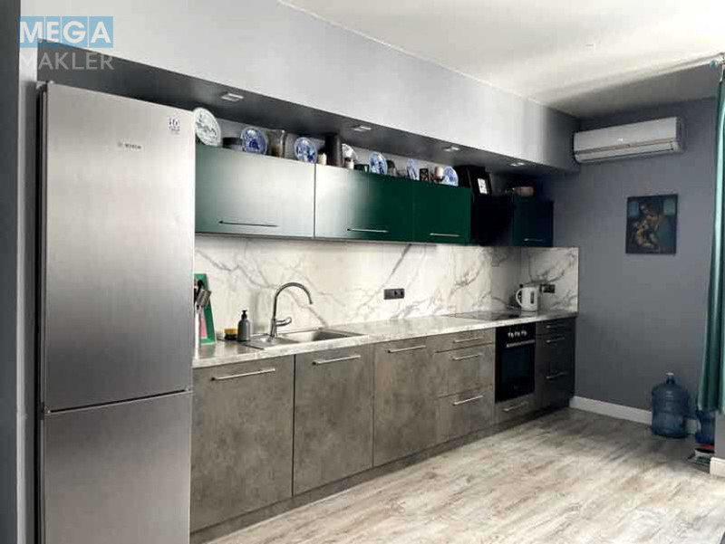 Продаж 2 кімнатної квартири (78/?/?), 14 пов. 25 пов. будинку, <a class="location-link" href="/kiev/" title="Недвижимость Київ">Київ</a>, <a class="location-link" href="/kiev/solomenskij/" title="Недвижимость Солом'янський район">Солом'янський р-н</a>, Митрополита Василя Липківського вул., 37В (изображение 9)