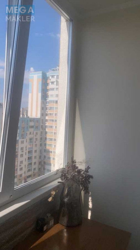 Оренда 1 кімнатної квартири, <a class="location-link" href="/kiev/" title="Недвижимость Київ">Київ</a>, <a class="location-link" href="/kiev/podolskij/" title="Недвижимость Подільський район">Подільський р-н</a>, Сергея Данченко вул., 28 (изображение 15)