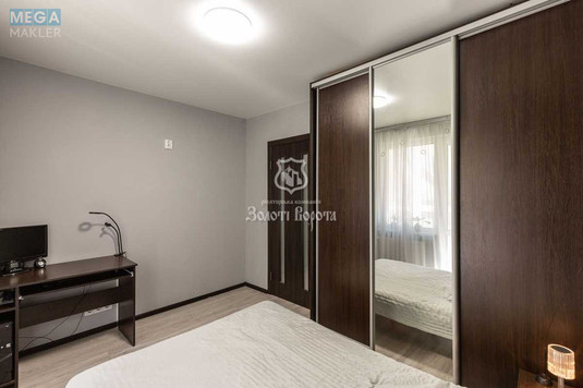 Продаж 1 кімнатної квартири (36,8/20,4/5,5), 2 пов. 6 пов. будинку, <a class="location-link" href="/kiev/" title="Недвижимость Київ">Київ</a>, <a class="location-link" href="/kiev/svyatoshinskij/" title="Недвижимость Святошинський район">Святошинський р-н</a>, Стеценка вул., 75м (изображение 9)