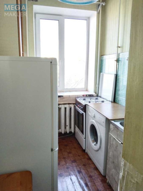 Продаж 1 кімнатної квартири (26/16/5), 4 пов. 5 пов. будинку, <a class="location-link" href="/kiev/" title="Недвижимость Київ">Київ</a>, <a class="location-link" href="/kiev/solomenskij/" title="Недвижимость Солом'янський район">Солом'янський р-н</a>, Повітряних Сил просп., 51 (изображение 3)