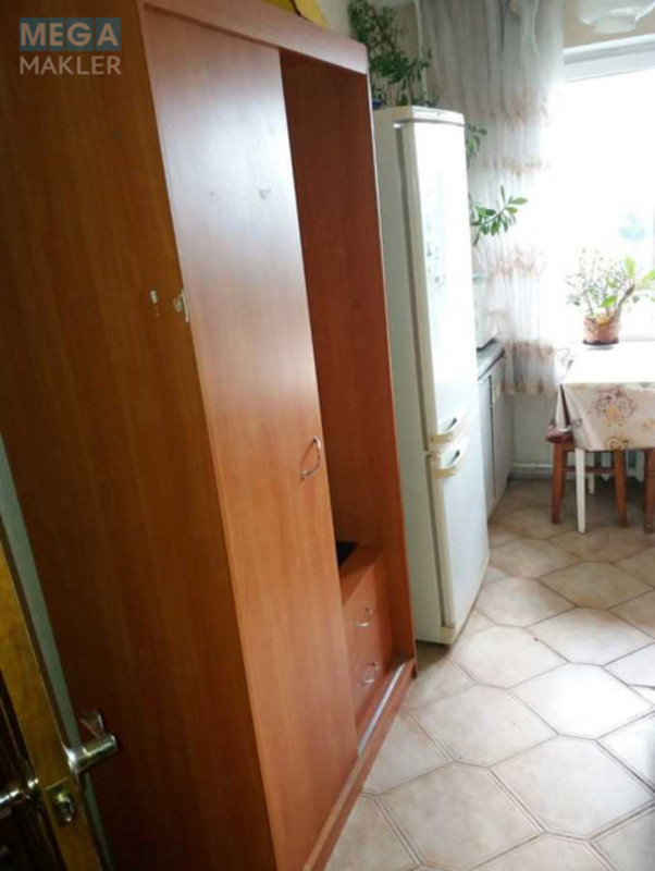 Оренда 1 кімнатної квартири, <a class="location-link" href="/kiev/" title="Недвижимость Київ">Київ</a>, <a class="location-link" href="/kiev/shevchenkovskij/" title="Недвижимость Шевченківський район">Шевченківський р-н</a>, Жилянська вул., 45 (изображение 4)