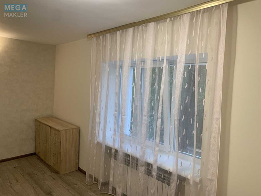 Оренда 2 кімнатної квартири, <a class="location-link" href="/kiev/" title="Недвижимость Київ">Київ</a>, <a class="location-link" href="/kiev/shevchenkovskij/" title="Недвижимость Шевченківський район">Шевченківський р-н</a>, Невська вул., 7 (изображение 2)
