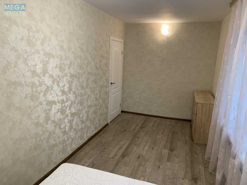 Оренда 2 кімнатної квартири, <a class="location-link" href="/kiev/" title="Недвижимость Київ">Київ</a>, <a class="location-link" href="/kiev/shevchenkovskij/" title="Недвижимость Шевченківський район">Шевченківський р-н</a>, Невська вул., 7 (изображение 3)