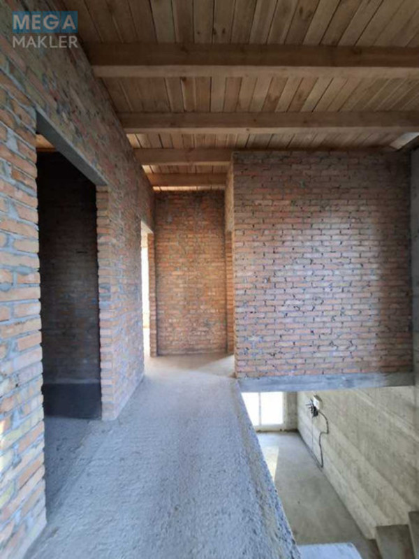 Продаж дома, 2&nbsp;поверху, 190,50&nbsp;кв.м, 7&nbsp;кімнат, ділянка 10&nbsp;соток, <a class="location-link" href="/kiev/" title="Недвижимость Київ">Київ</a>, <a class="location-link" href="/kiev/svyatoshinskij/" title="Недвижимость Святошинський район">Святошинський р-н</a>, Михайла Чалого вул., 47А (изображение 8)
