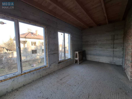 Продаж дома, 2&nbsp;поверху, 190,50&nbsp;кв.м, 7&nbsp;кімнат, ділянка 10&nbsp;соток, <a class="location-link" href="/kiev/" title="Недвижимость Київ">Київ</a>, <a class="location-link" href="/kiev/svyatoshinskij/" title="Недвижимость Святошинський район">Святошинський р-н</a>, Михайла Чалого вул., 47А (изображение 9)
