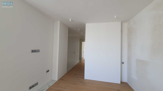 Продаж 3 кімнатної квартири (96/50/25), 14 пов. 26 пов. будинку, <a class="location-link" href="/kiev/" title="Недвижимость Київ">Київ</a>, <a class="location-link" href="/kiev/darnickij/" title="Недвижимость Дарницький район">Дарницький р-н</a>, Петра Григоренка просп., 20 (изображение 4)