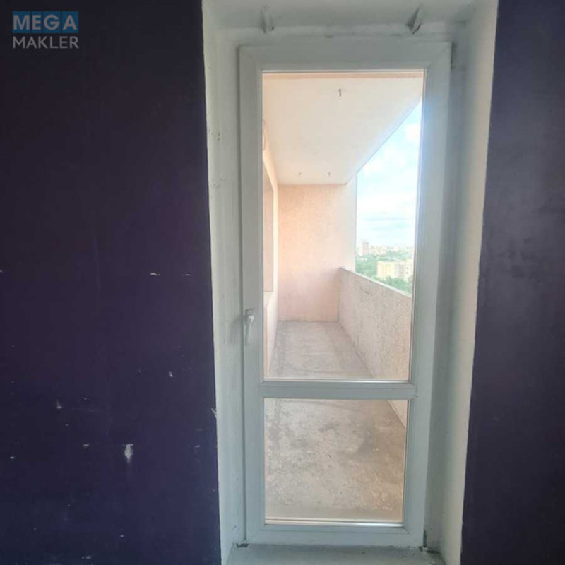 Продаж 2 кімнатної квартири (73/42/12), 13 пов. 20 пов. будинку, <a class="location-link" href="/kiev/" title="Недвижимость Київ">Київ</a>, <a class="location-link" href="/kiev/dneprovskij/" title="Недвижимость Дніпровський район">Дніпровський р-н</a>, Дарницький бульв., 8 (изображение 9)