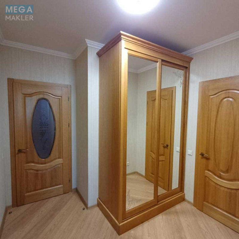 Продаж 3 кімнатної квартири (103,7/62/13,2), 7 пов. 19 пов. будинку, <a class="location-link" href="/kiev/" title="Недвижимость Київ">Київ</a>, <a class="location-link" href="/kiev/goloseevskij/" title="Недвижимость Голосіївський район">Голосіївський р-н</a>, Михайла Ломоносова вул., 71г (изображение 8)