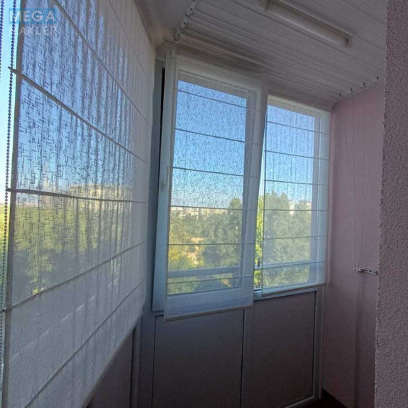 Продаж 3 кімнатної квартири (103,7/62/13,2), 7 пов. 19 пов. будинку, <a class="location-link" href="/kiev/" title="Недвижимость Київ">Київ</a>, <a class="location-link" href="/kiev/goloseevskij/" title="Недвижимость Голосіївський район">Голосіївський р-н</a>, Михайла Ломоносова вул., 71г (изображение 11)