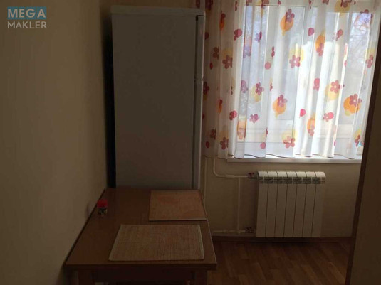 Продаж 1 кімнатної квартири (33/18/6), 4 пов. 9 пов. будинку, <a class="location-link" href="/kiev/" title="Недвижимость Київ">Київ</a>, <a class="location-link" href="/kiev/podolskij/" title="Недвижимость Подільський район">Подільський р-н</a>, Гречко Маршала ул., 24А (изображение 8)