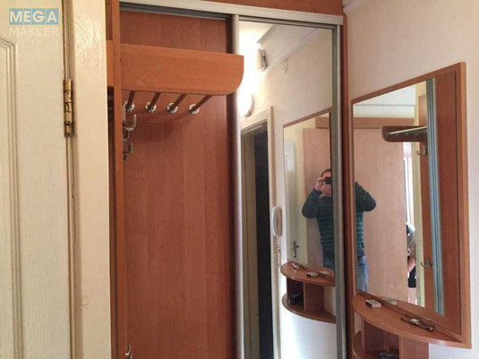 Продаж 1 кімнатної квартири (33/18/6), 4 пов. 9 пов. будинку, <a class="location-link" href="/kiev/" title="Недвижимость Київ">Київ</a>, <a class="location-link" href="/kiev/podolskij/" title="Недвижимость Подільський район">Подільський р-н</a>, Гречко Маршала ул., 24А (изображение 12)