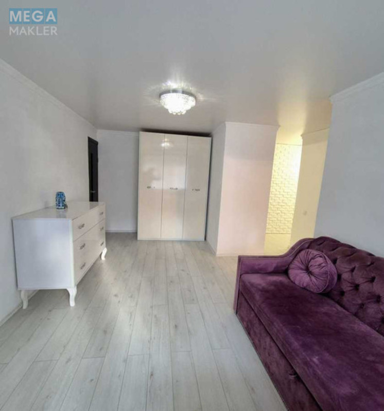 Продаж 2 кімнатної квартири (44,7/26,7/5), 1 пов. 5 пов. будинку, <a class="location-link" href="/kiev/" title="Недвижимость Київ">Київ</a>, <a class="location-link" href="/kiev/shevchenkovskij/" title="Недвижимость Шевченківський район">Шевченківський р-н</a>, Вавилових вул., 16/12 (изображение 4)