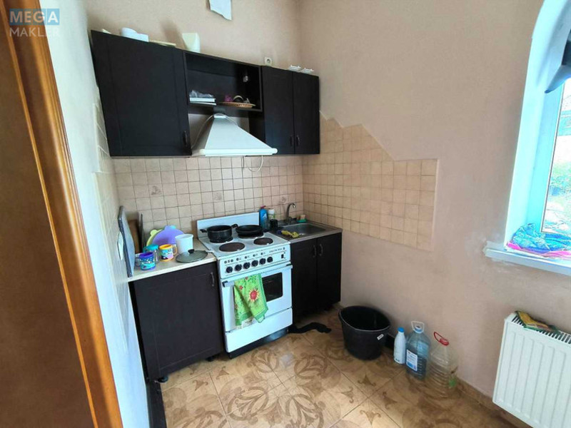 Продаж дома, 2&nbsp;поверху, 350&nbsp;кв.м, 6&nbsp;кімнат, ділянка 8&nbsp;соток, <a class="location-link" href="/nikolaevka-selo-kv-makarovskij-rajon/" title="Недвижимость Миколаївка">Миколаївка</a>, миколаївська (изображение 5)