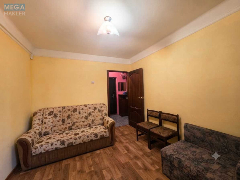 Оренда 2 кімнатної квартири, <a class="location-link" href="/kiev/" title="Недвижимость Київ">Київ</a>, <a class="location-link" href="/kiev/dneprovskij/" title="Недвижимость Дніпровський район">Дніпровський р-н</a>, Амвросія Бучми вул., 4 (изображение 2)