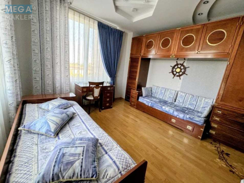 Оренда 4 кімнатні квартири, <a class="location-link" href="/odessa/" title="Недвижимость Одеса">Одеса</a>, <a class="location-link" href="/odessa/primorskij/" title="Недвижимость Приморський район">Приморський р-н</a>, проспект Шевченко, 4б (изображение 2)