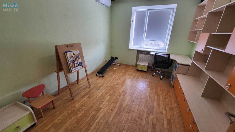 Оренда 4 кімнатні квартири, <a class="location-link" href="/kiev/" title="Недвижимость Київ">Київ</a>, <a class="location-link" href="/kiev/dneprovskij/" title="Недвижимость Дніпровський район">Дніпровський р-н</a>, Микільсько-Слобідська вул., 6В (изображение 12)
