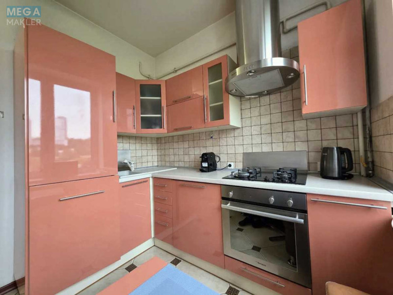 Продаж 2 кімнатної квартири (52,4/32/7), 5 пов. 5 пов. будинку, <a class="location-link" href="/kiev/" title="Недвижимость Київ">Київ</a>, <a class="location-link" href="/kiev/goloseevskij/" title="Недвижимость Голосіївський район">Голосіївський р-н</a>, Казимира Малевича ул., 47/49 (изображение 10)