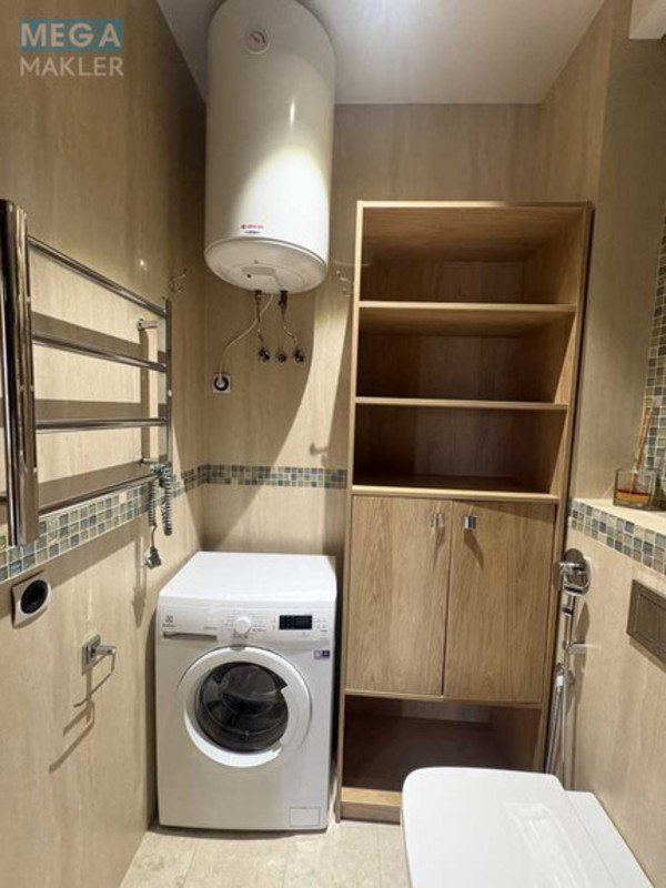 Оренда 1 кімнатної квартири, <a class="location-link" href="/kiev/" title="Недвижимость Київ">Київ</a>, <a class="location-link" href="/kiev/solomenskij/" title="Недвижимость Солом'янський район">Солом'янський р-н</a>, Дмитра Луценка вул., 6 (изображение 16)