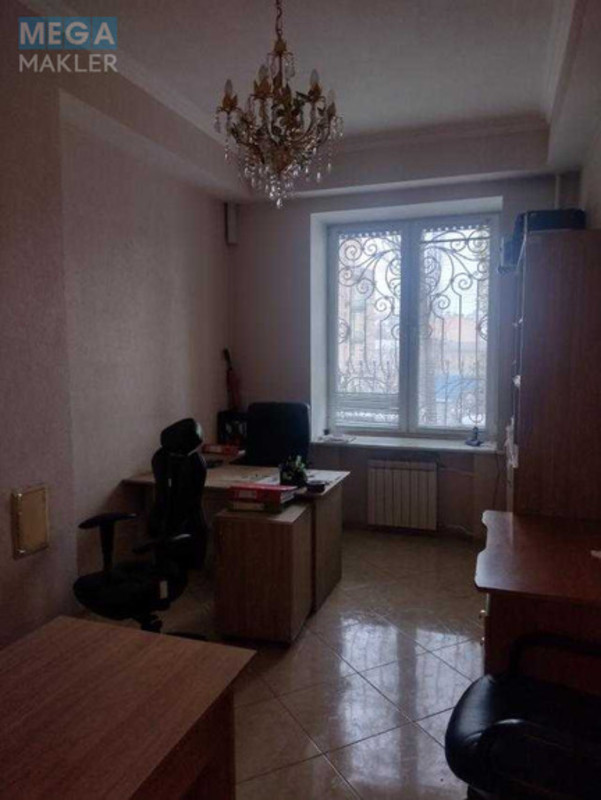 Оренда комерційної нерухомості, 100&nbsp;кв.м, под офис, <a class="location-link" href="/kiev/" title="Недвижимость Київ">Київ</a>, <a class="location-link" href="/kiev/pecherskij/" title="Недвижимость Печерський район">Печерський р-н</a>, Крещатик ул., 25 (изображение 11)