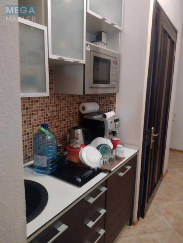 Оренда комерційної нерухомості, 100&nbsp;кв.м, под офис, <a class="location-link" href="/kiev/" title="Недвижимость Київ">Київ</a>, <a class="location-link" href="/kiev/pecherskij/" title="Недвижимость Печерський район">Печерський р-н</a>, Крещатик ул., 25 (изображение 12)
