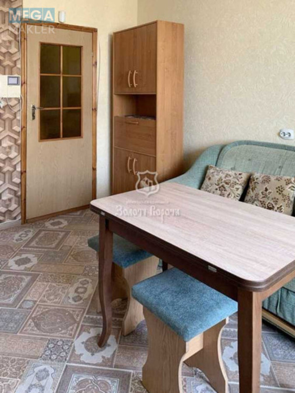 Продаж 1 кімнатної квартири (44,5/18/12), 18 пов. 18 пов. будинку, <a class="location-link" href="/kiev/" title="Недвижимость Київ">Київ</a>, <a class="location-link" href="/kiev/darnickij/" title="Недвижимость Дарницький район">Дарницький р-н</a>, Вишняківська вул., 19/19 (изображение 8)