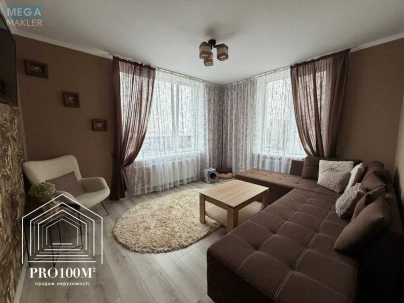 Продаж 3 кімнатної квартири (91/50/20), 1 пов. 4 пов. будинку, <a class="location-link" href="/belogorodka-selo-kv/" title="Недвижимость Білогородка">Білогородка</a>, михайла величка, 1а (изображение 2)