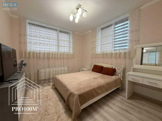 Продаж 3 кімнатної квартири (91/50/20), 1 пов. 4 пов. будинку, <a class="location-link" href="/belogorodka-selo-kv/" title="Недвижимость Білогородка">Білогородка</a>, михайла величка, 1а (изображение 3)